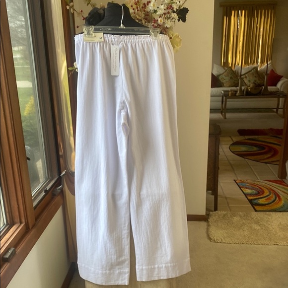 Soft Surroundings Pants - NWT, lightweight, and airy White Linen Pants, see measurements in photos below.